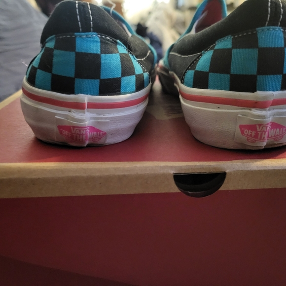 Women's 7.5 teal vans - Picture 8 of 12